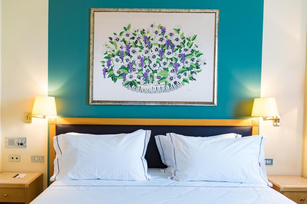 City Life Hotel Poliziano, By R Collection Hotels Milano Exteriör bild