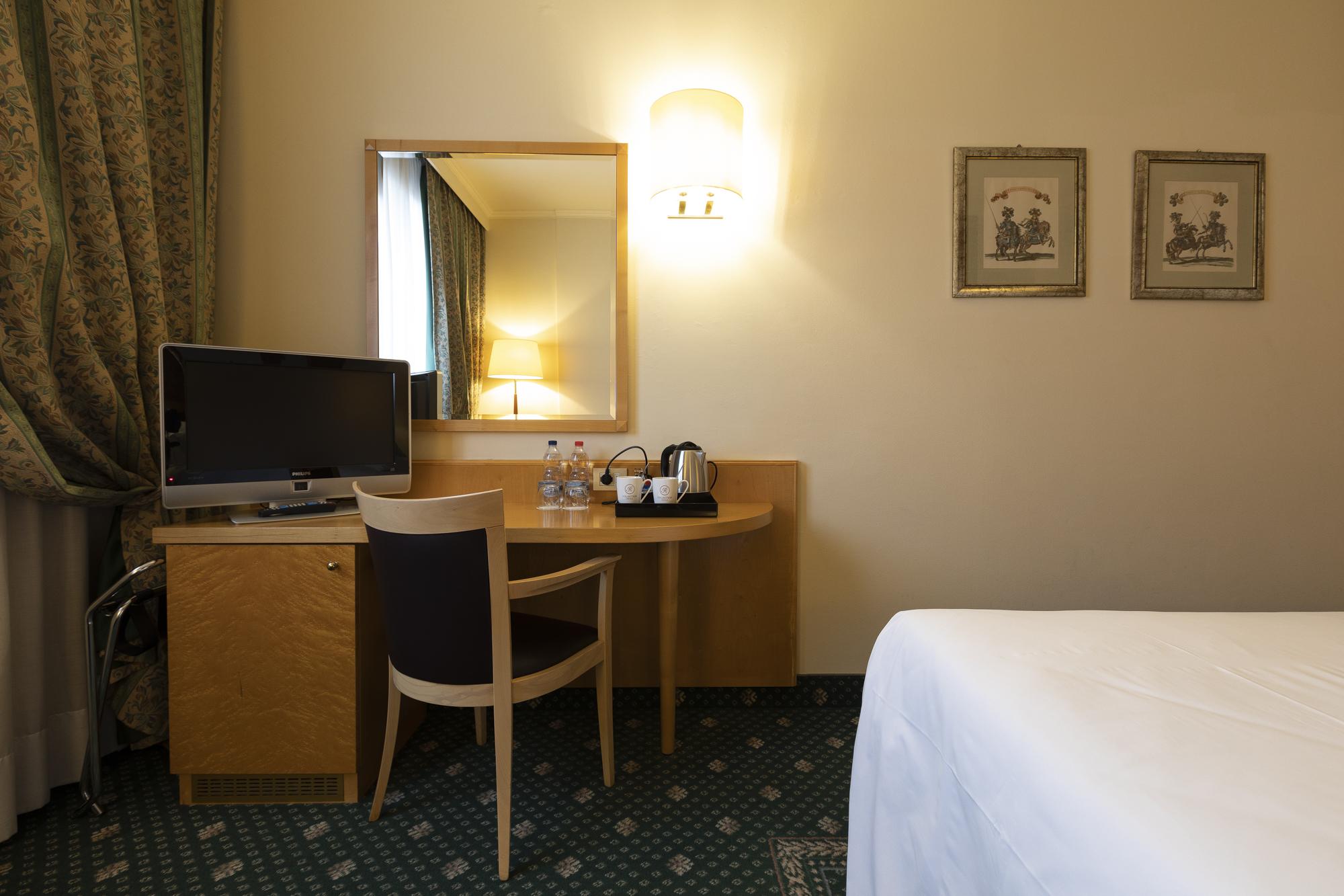 City Life Hotel Poliziano, By R Collection Hotels Milano Exteriör bild